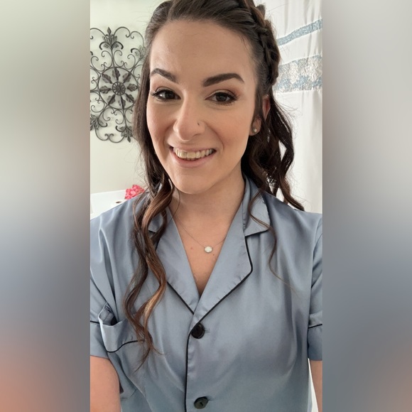 Meet your Posher, Angela - Picture 3 of 7